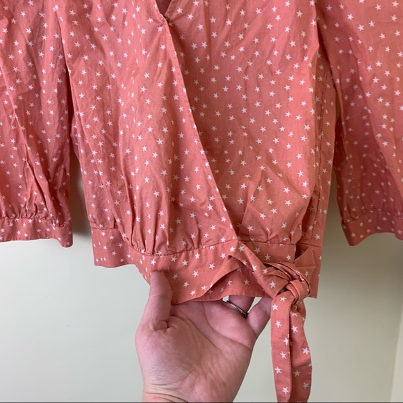 Madewell Wrap Top in Star Scatter in Size XS | Light Orange Star Print Top - Picture 8 of 16